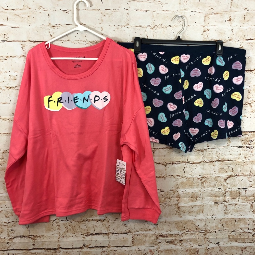 Friends TV show pajamas set shorts top hacci knit